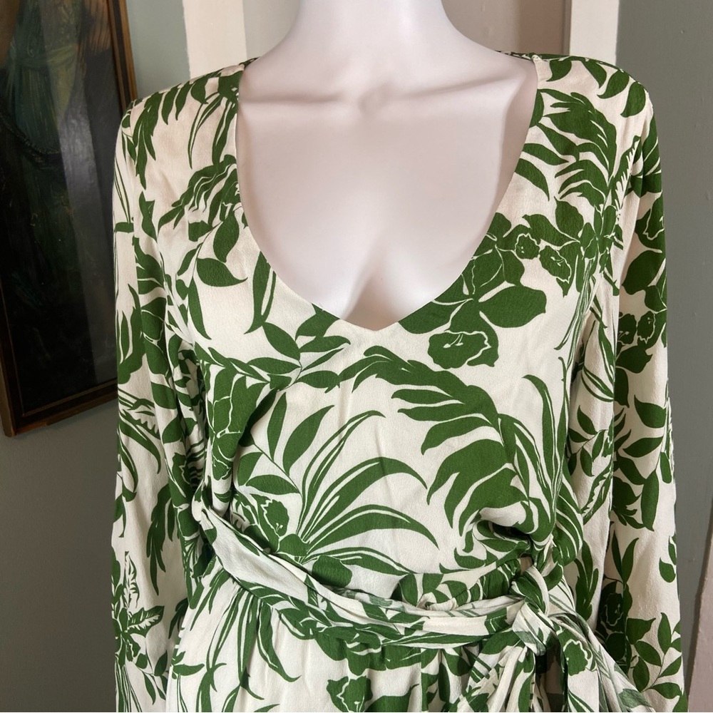 L*Space Geneva Bell Sleeve Tropical Green Leaf Print Mini Dress Hawaiian Small S - Picture 3 of 15